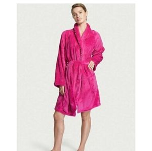 SOLD ON MERCARI!!!2022 victoria secret collection robe!!!